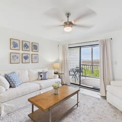 8988 Heron Walk