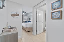 325 Pilot House - Image 3