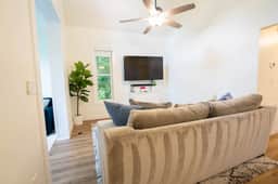 742 22nd Ave - Image 3