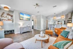 315 Pinetree Drive - Image 5