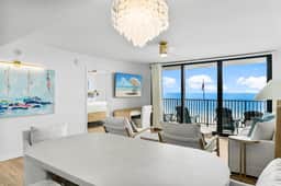 302 One Seagrove - Image 4