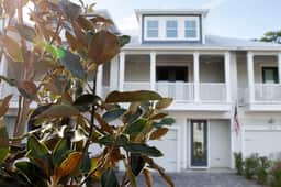 F104 30A TOWNHOMES - Image 2
