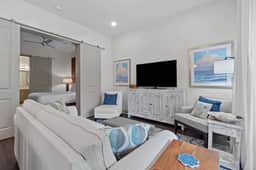 314 The Pointe 30A - Image 3