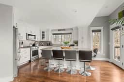 683 Ridgeview Drive - Image 3