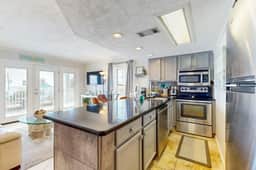 317 Gulfview - Image 2