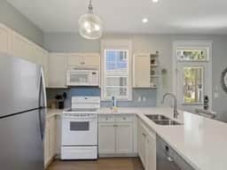 152 Beach Bungalow - Image 3