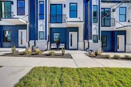 1308 Montgomery #6 - Image 4