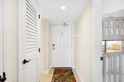 308 One Seagrove - Image 2