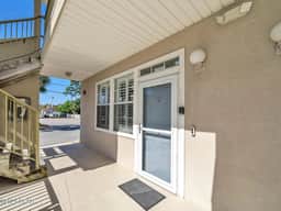 111 Poinciana - Image 4