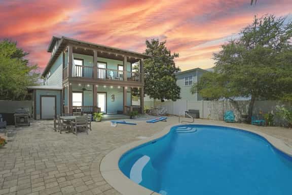 128 Village of Sugar Beach - Image 1