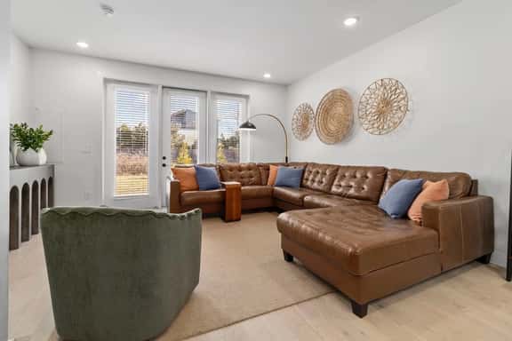 1405 Stockyard Place - Image 1