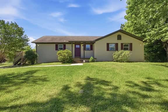 721 Maynard Ln - Image 1