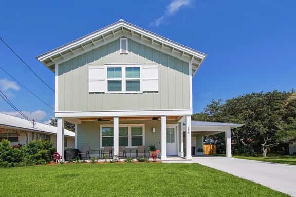 226 Palm Drive - Image 1