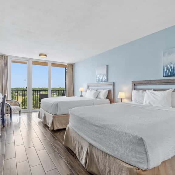 6881 Bayside Inn - Image 1