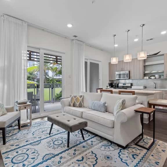 314 The Pointe 30A - Image 1