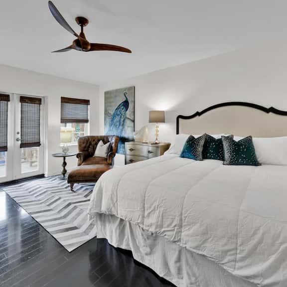 217 Gulf Place - Image 1