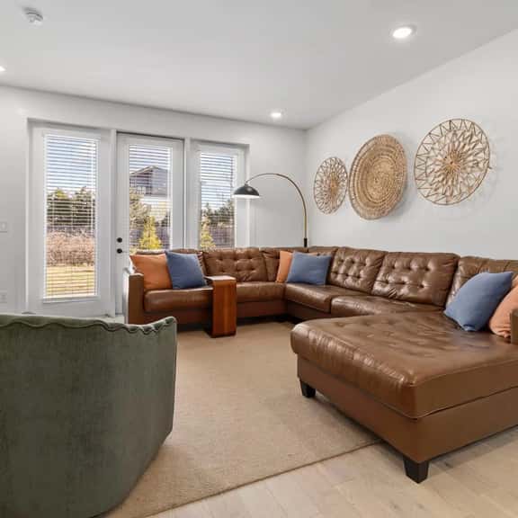 1405 Stockyard Place - Image 1