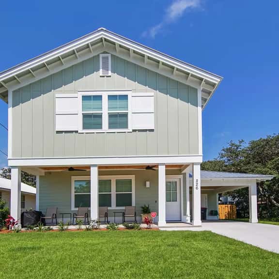226 Palm Drive - Image 1
