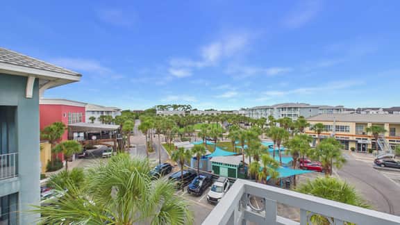 415 Gulf Place - Image 2
