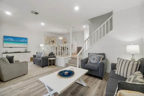 636 Bayou Village - Image 3