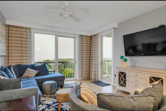 5708 Elation - Image 4