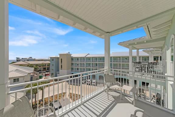 311 Gulf Place - Image 5