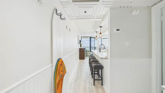 910W Sunbird Beach - Image 5