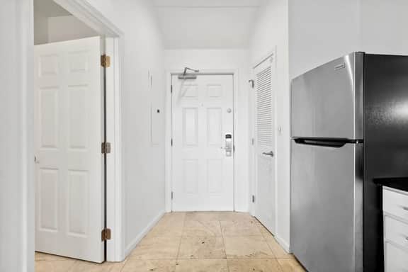 305 ISB - Image 5