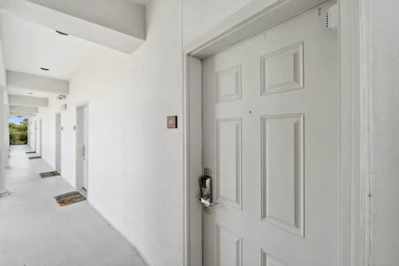 305 ISB - Image 4