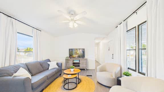 231 Laguna Beach - Image 3