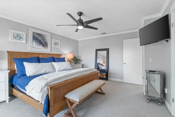 5317 Biltmore Beach - Image 4