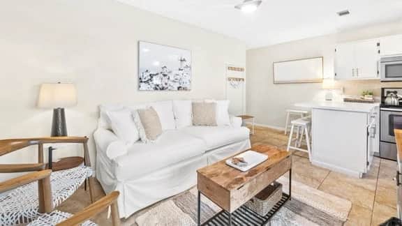 712 Beachside Villas - Image 4