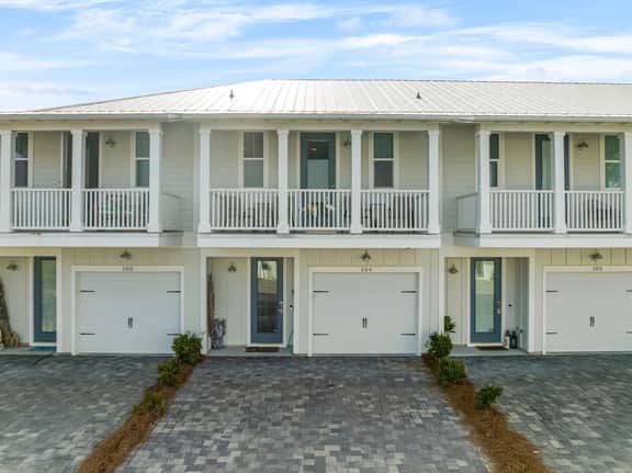 F104 30A TOWNHOMES - Image 4