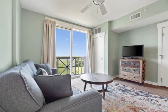 5510 Elation - Image 5