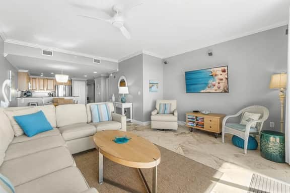 303 San Remo - Image 5