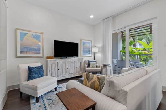 314 The Pointe 30A - Image 4