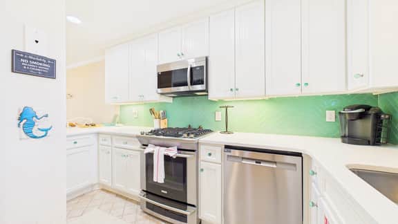 9E Beachwalk - Image 3