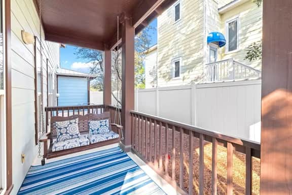 128 Village of Sugar Beach - Image 5