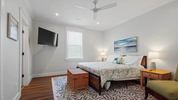 226 Palm Drive - Image 5