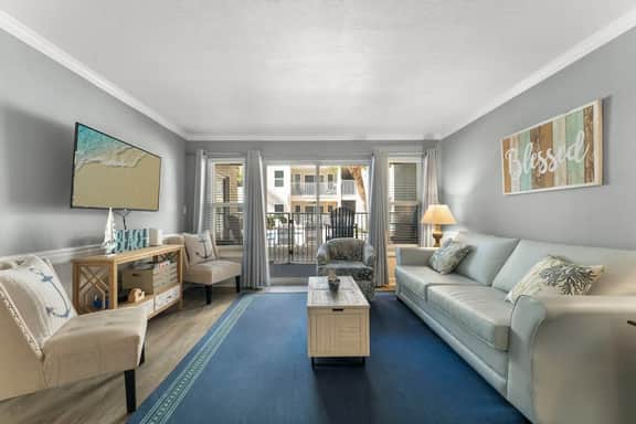 102 Poolside Villas - Image 2