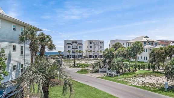 121 Beachside Villas - Image 4