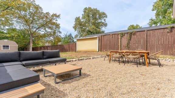 902 South Douglas Ave - Image 5