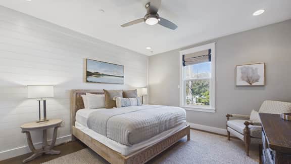 D102 30A Townhomes - Image 5