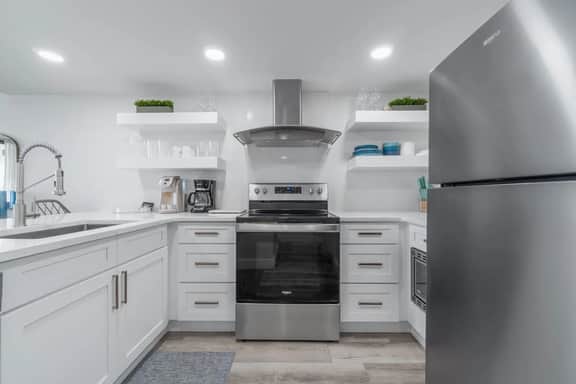 1107 One Seagrove - Image 2